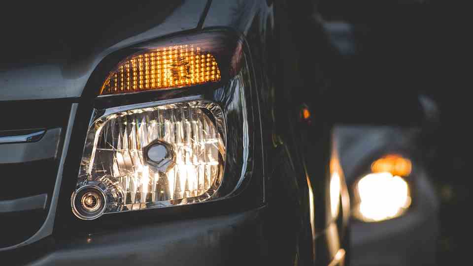 Cleaning Headlights With Household Items Grimmer Motors Hamilton