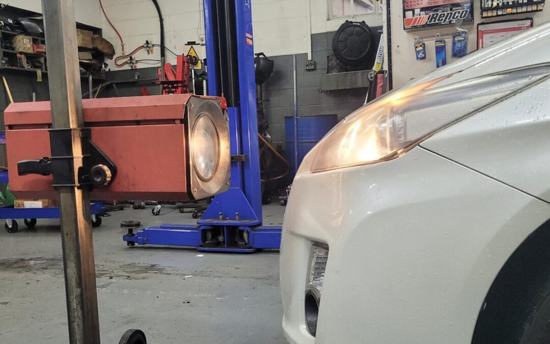 5 Reasons Your Headlights Flicker