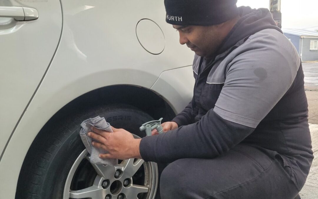 5 DIY Tips to Cleaning Your Car