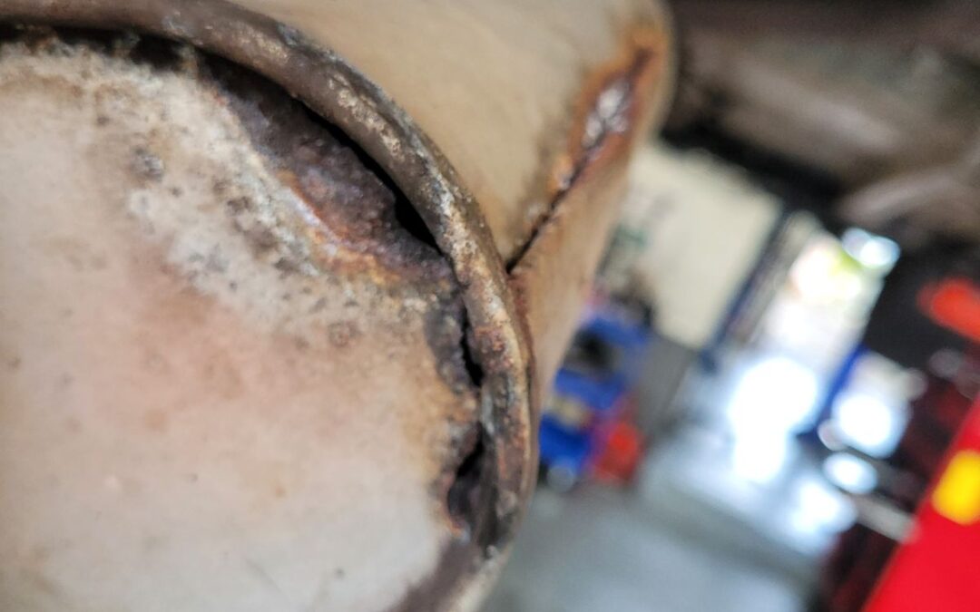Car Exhaust Muffler is Shaking / Rattling Repairs in Hamilton