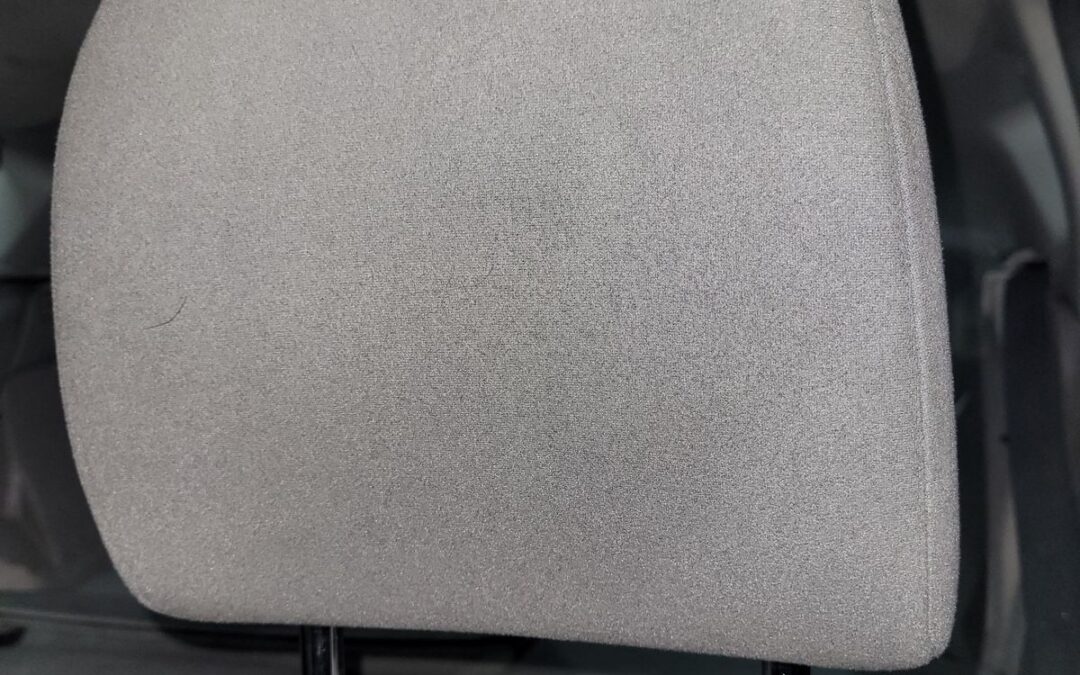 New Car Headrests / Head Restraints in Hamilton