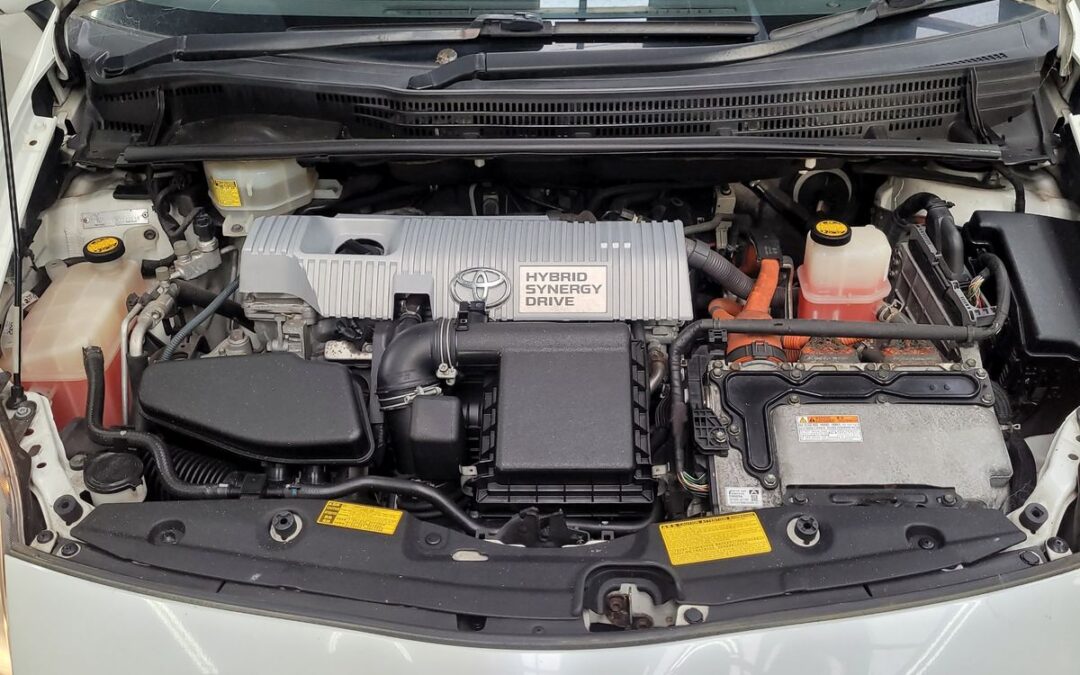 10 Signs Your Toyota Hybrid Needs Service in Hamilton