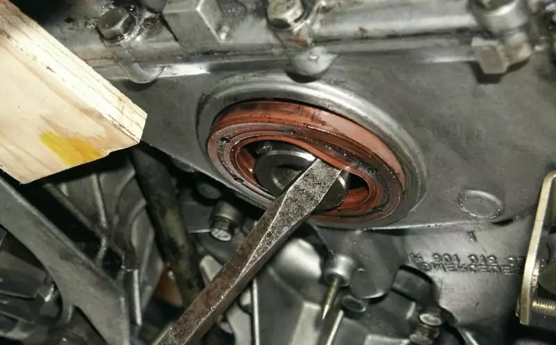 Crankshaft seal replacement Hamilton NZ